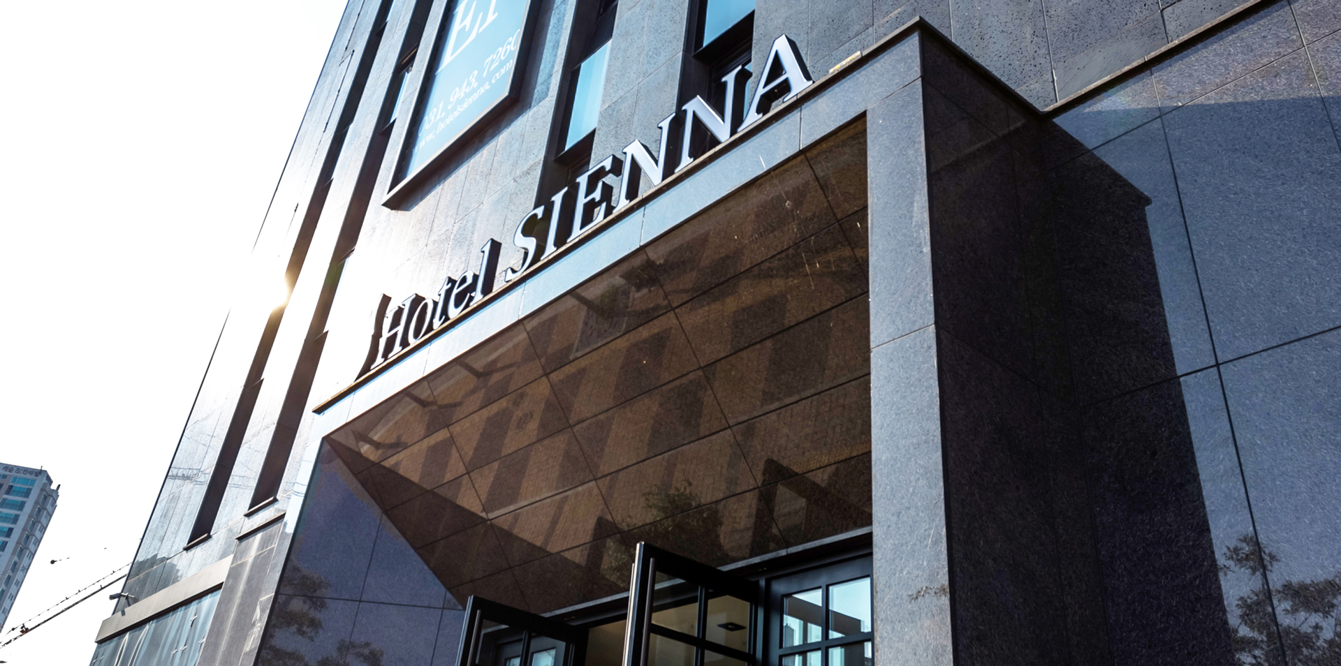 HOTEL SIENNA PC 이미지